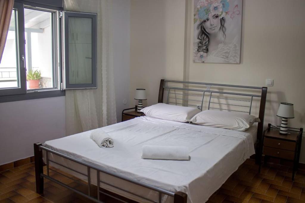 Spacious Apartment In The Heart Of Pythagorion Екстериор снимка